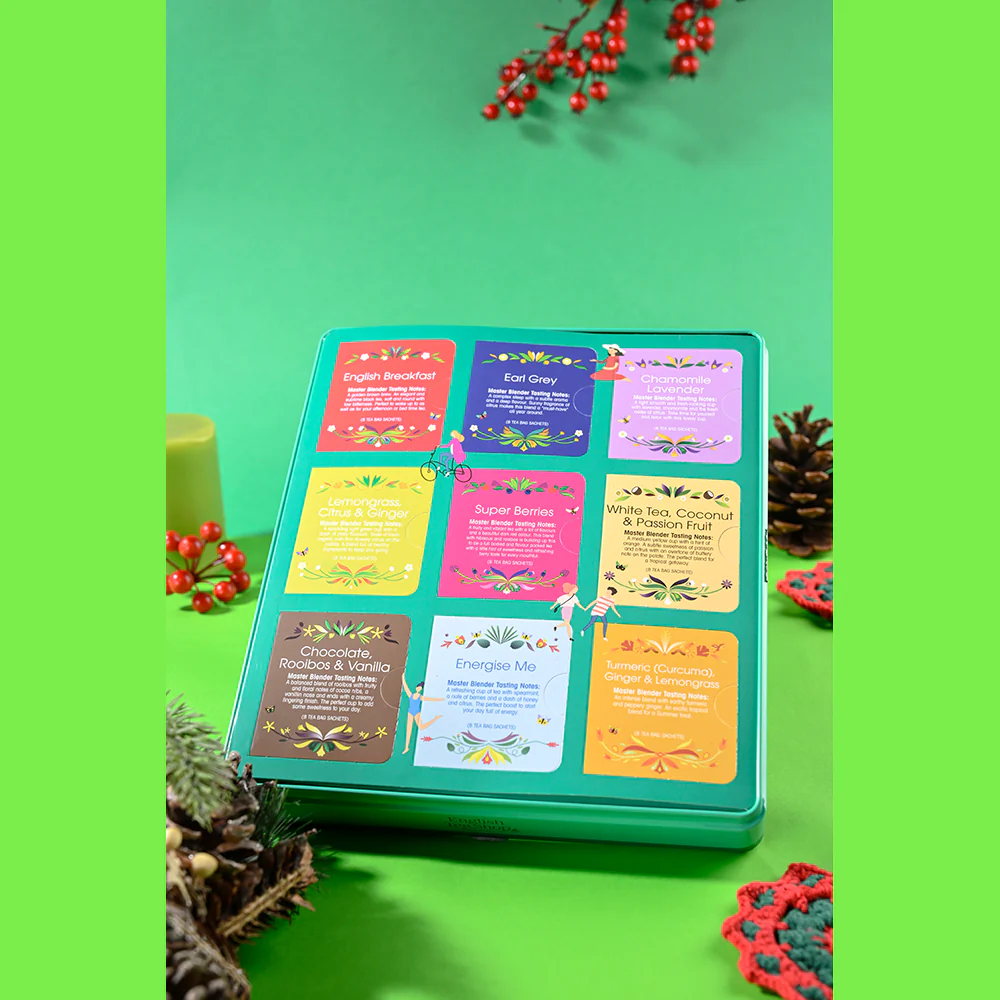 Tisana Super Berries nella English Tea Shop The Ultimate Collection